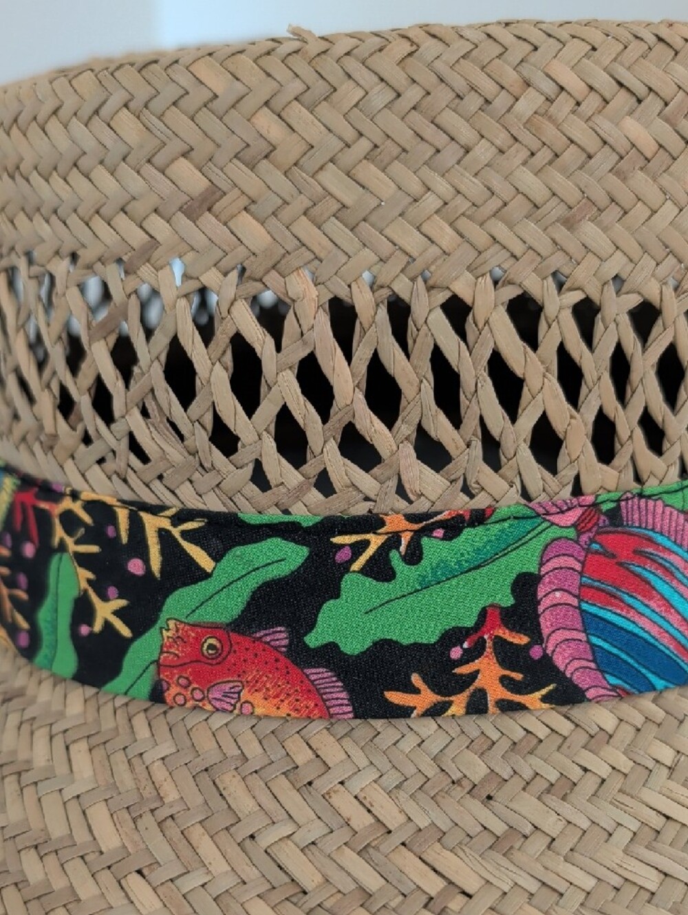 Vintage Summer Club Straw Sun Hat Wide Brim Tropical Fish Band Men’s M NWT - Picture 4 of 14
